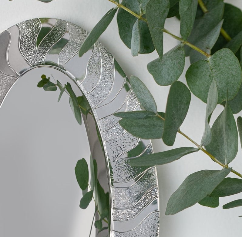 Wall Sconce Chased Details